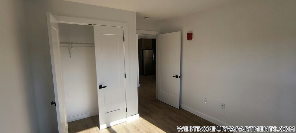 Building Photo - 199 Gardner St