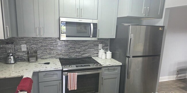 Building Photo - 524 Osprey Dr