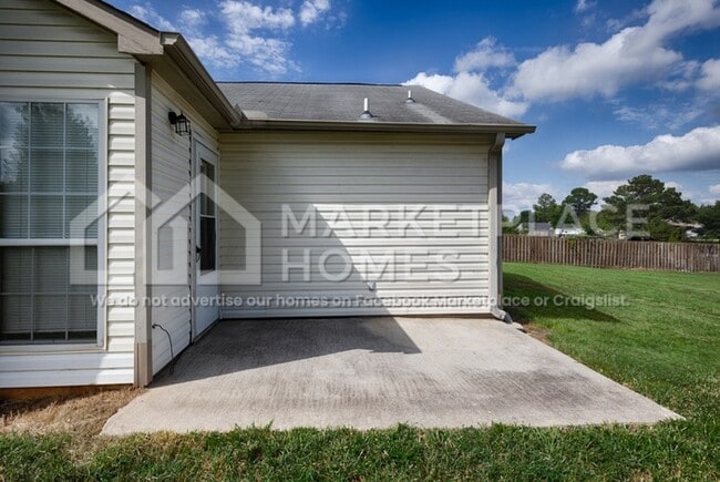Building Photo - 111 Fox Chase Trail