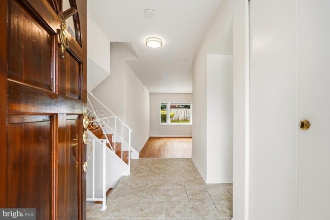 Building Photo - 11840 Enid Dr