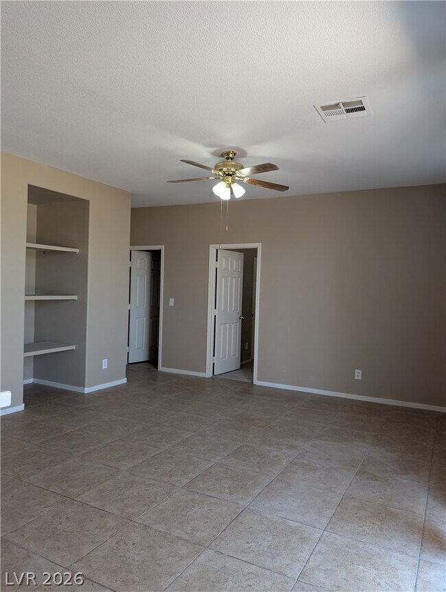 Building Photo - 2265 Crooked Creek Ave