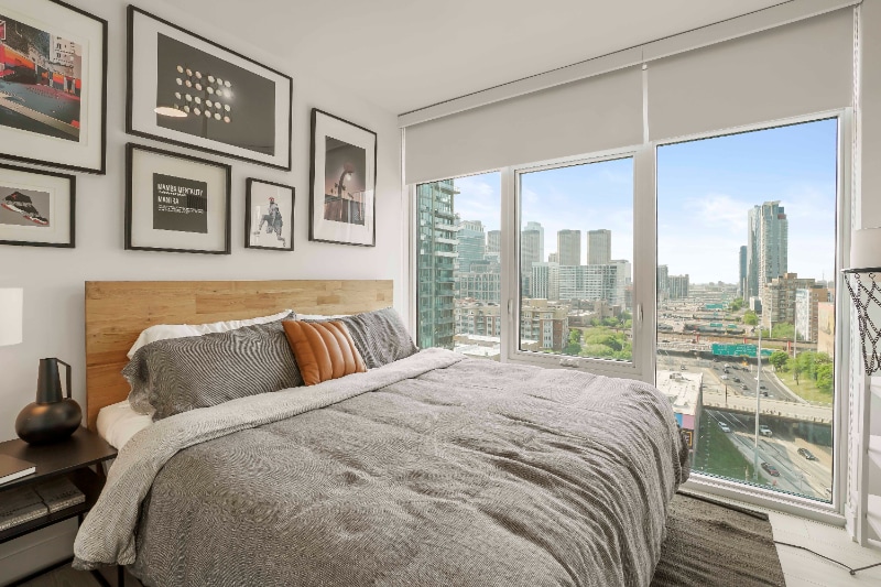 Building Photo - 357 N Union Ave