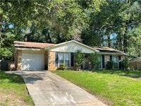 Building Photo - 113 Vanderbilt Dr