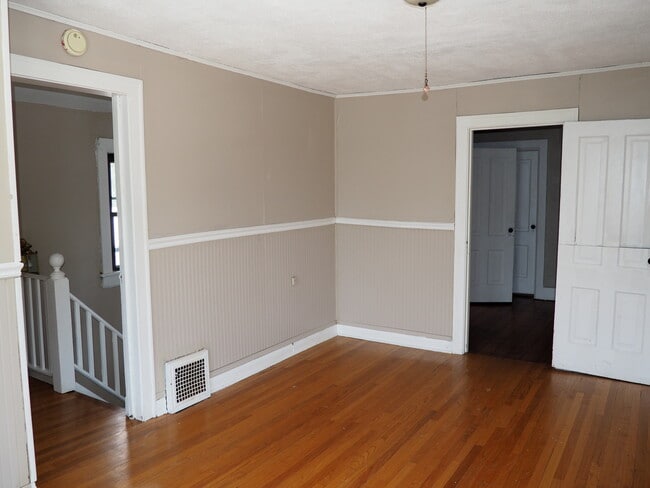 Building Photo - 9931 143rd Pl