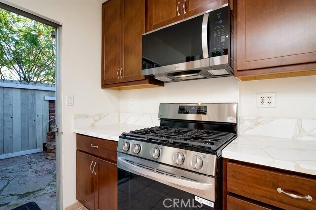 Building Photo - 358 Bluebird Canyon Dr