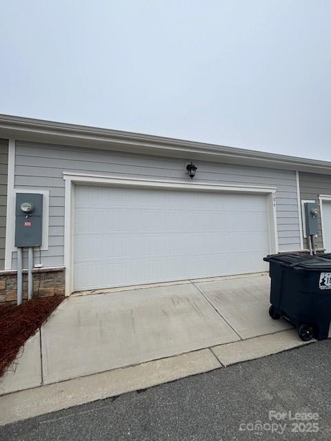 Building Photo - 306 Planters Trace Ln