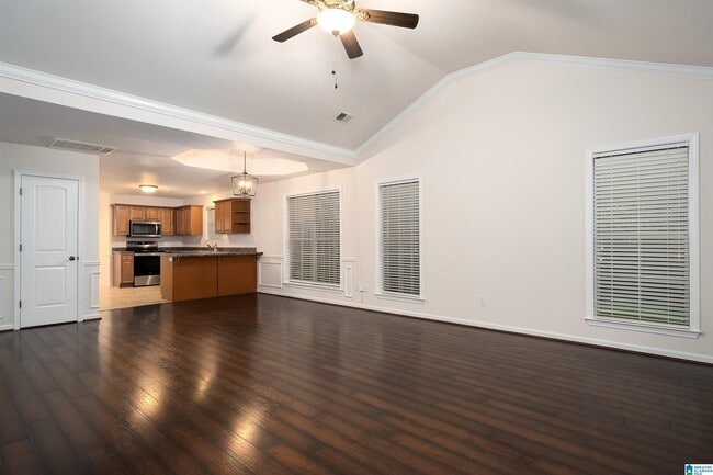 Building Photo - 6062 Townley Ct