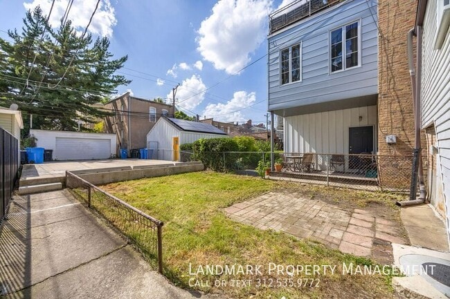 Building Photo - 1124 N Wolcott Ave