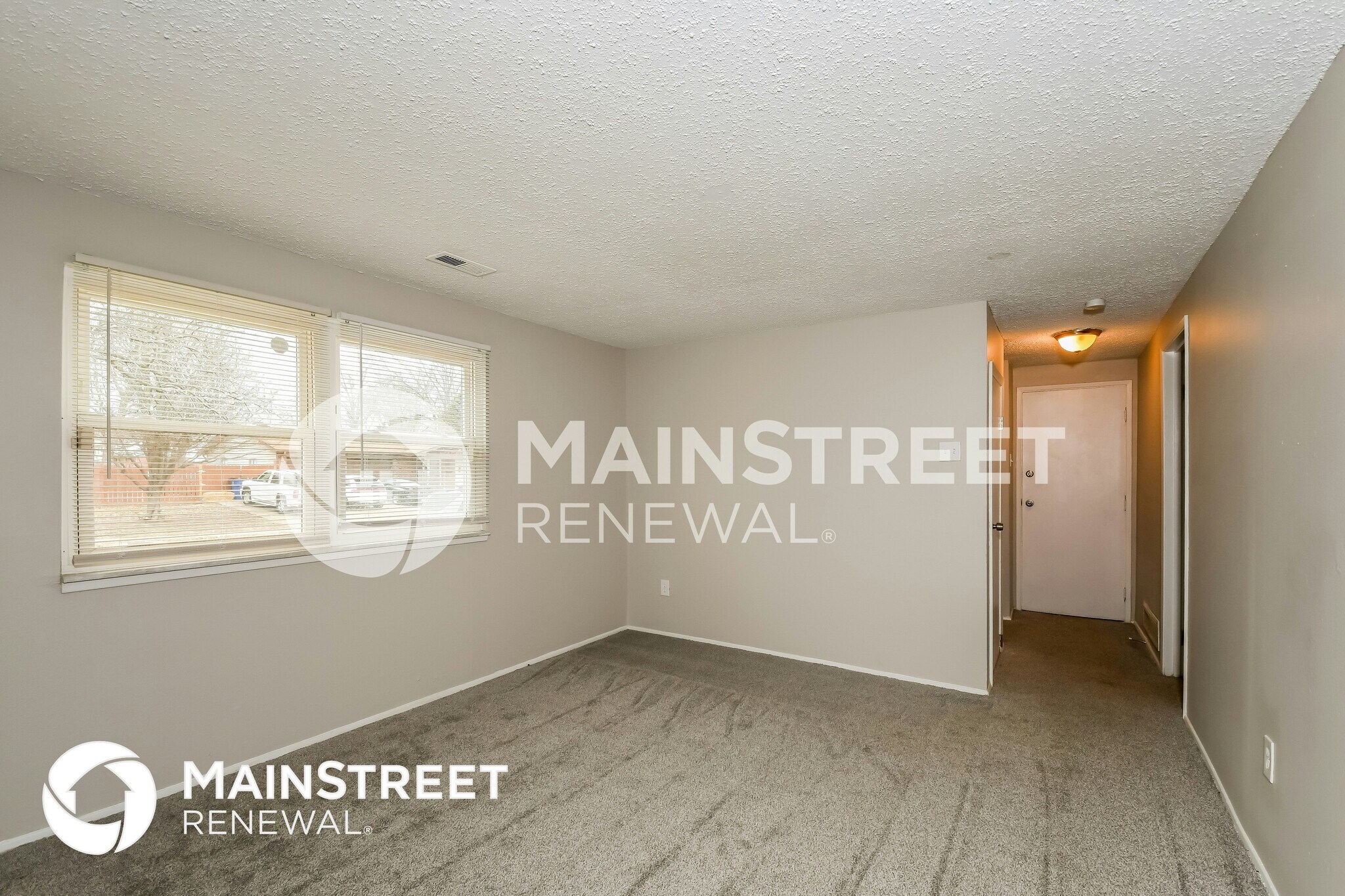 Building Photo - 2316 Kingsford Dr