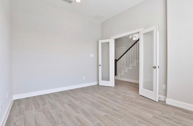 Building Photo - 2206 Bridgeport Path Dr