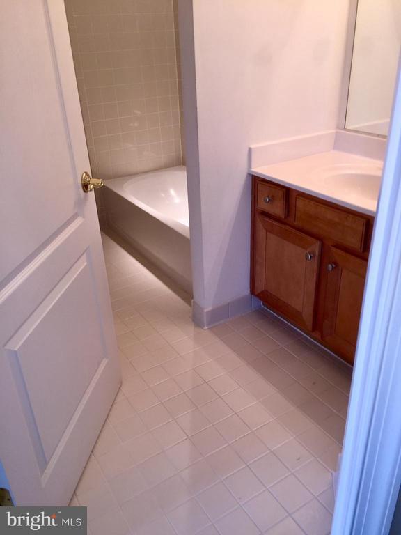 Building Photo - 25802 Turlough Terrace