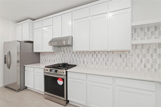 Building Photo - 6422 Orchid Bch Dr
