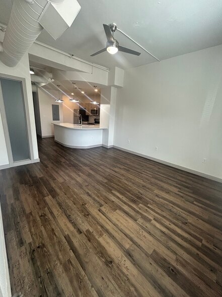 Wrap Around Kitchen - ReNew Wichita