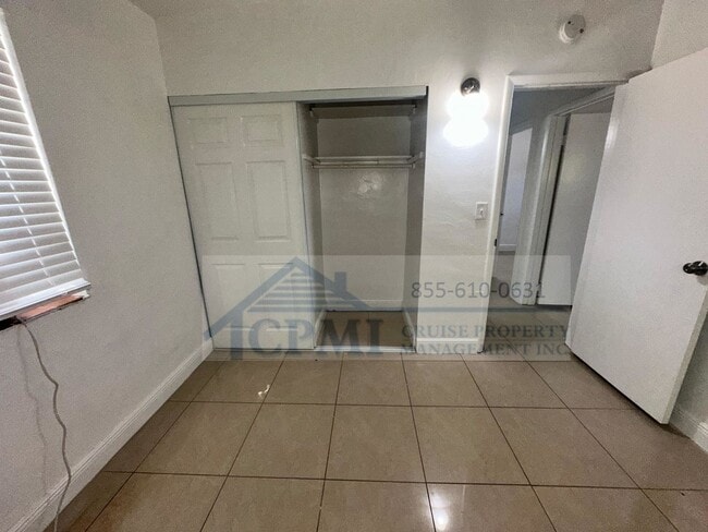 Building Photo - The perfect 3/1 single home in Pompano Beach - Washer and Dryer in unit!
