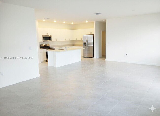 Building Photo - 19507 SW 339th St