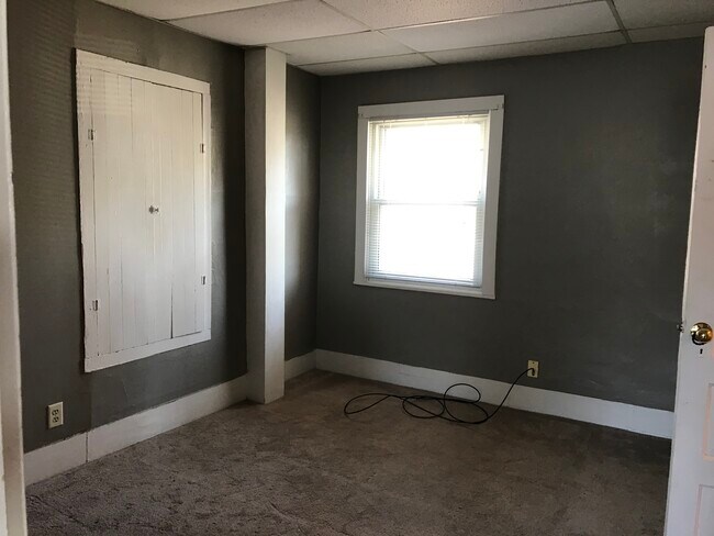 Building Photo - 514 E Sandusky St