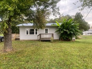 Building Photo - 3 Bedroom 1 Bathroom Home in Greene County...