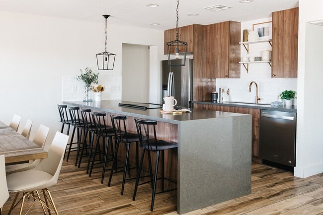 Primary Photo - Fantastic home in Scottsdale!