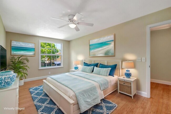 Building Photo - 4610 Pine Tree Dr