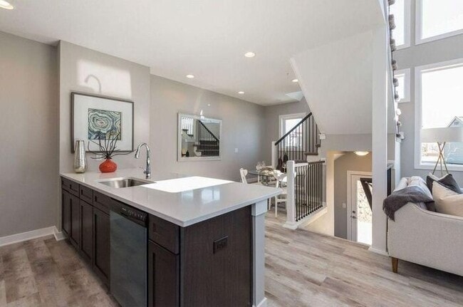 Building Photo - 1417 Mocking Bird Ln