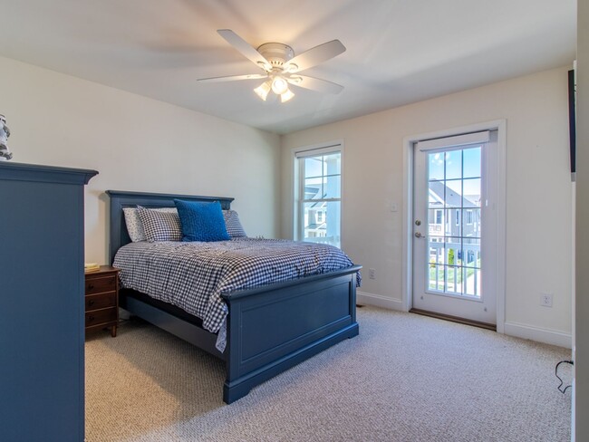 Building Photo - Unfurnished Year-Round Rental: 4BR End-Unit Townhome in Governors Near Downtown Lewes & Bike Trail