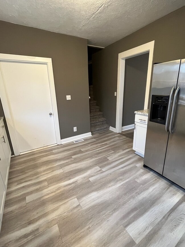 Building Photo - 239 Straight Ave SW