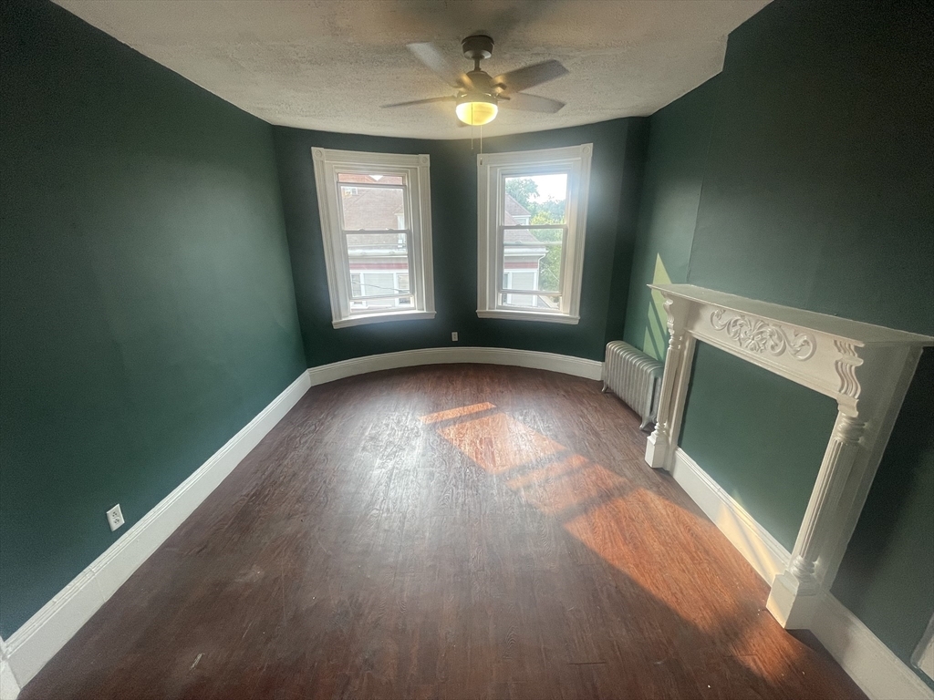 Building Photo - 80 Rockland St