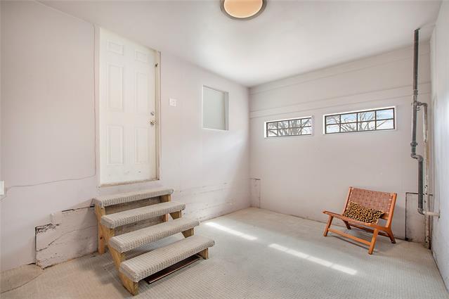 Building Photo - 1519 Lansford Ave