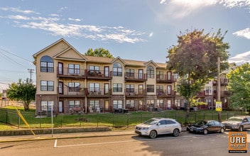 Building Photo - Franklin Station Condominiums
