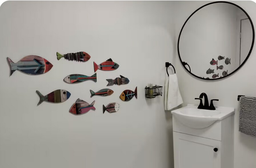 Bathroom - 1100 Rice Ln