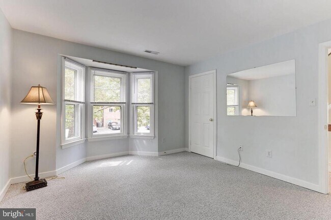 Building Photo - 1759 N Cliff St