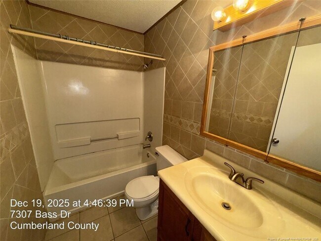 Building Photo - 7307 Bass Dr