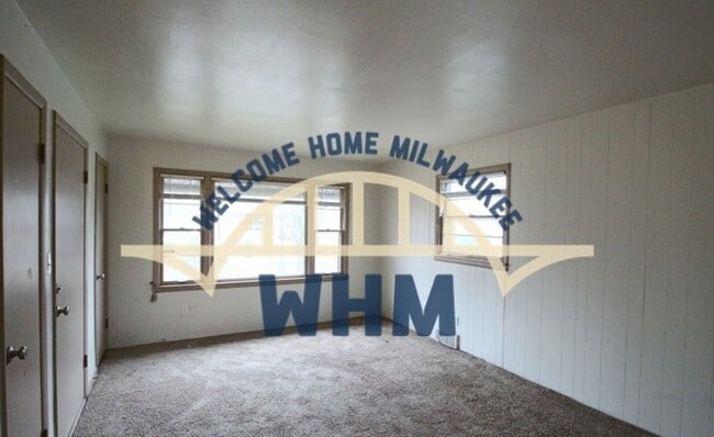Building Photo - 4074 N 85th St