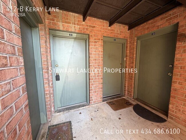 Building Photo - 412 Kerry Ln