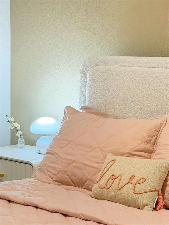 Building Photo - 3212 Alpine Wy