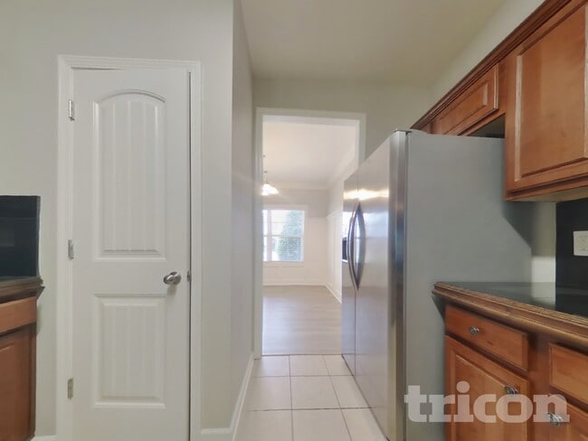 Building Photo - 56 Chimney Springs Dr SW