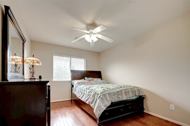 Building Photo - 24823 Cobble Canyon Ln
