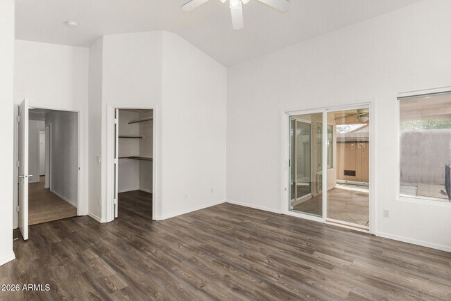 Building Photo - 16243 N Oachs Dr