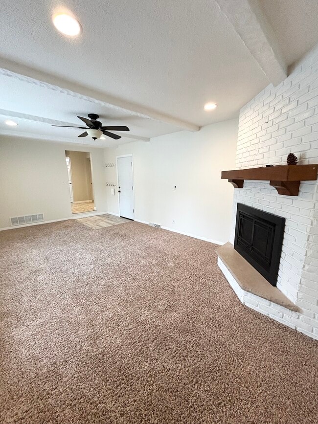 Building Photo - 5109 Coachman Rd