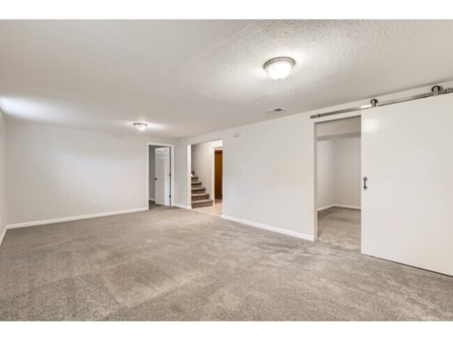 Building Photo - 3066 S Wolff St