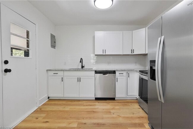 Building Photo - 312 Vance St