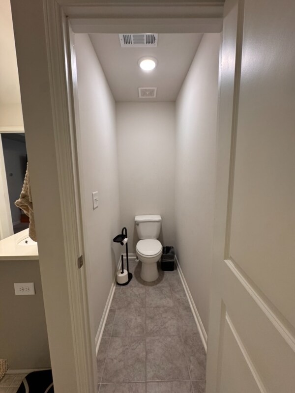 Building Photo - 2945 Cottage Ln