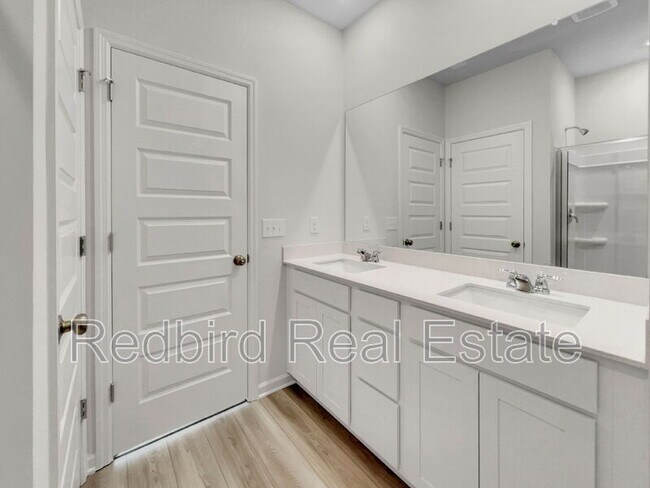 Building Photo - 1665 Manuka Ln