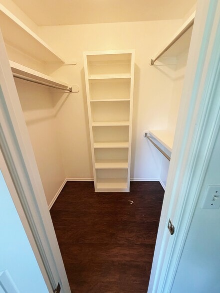 master room walk in closet - 5320 W 7th Ave