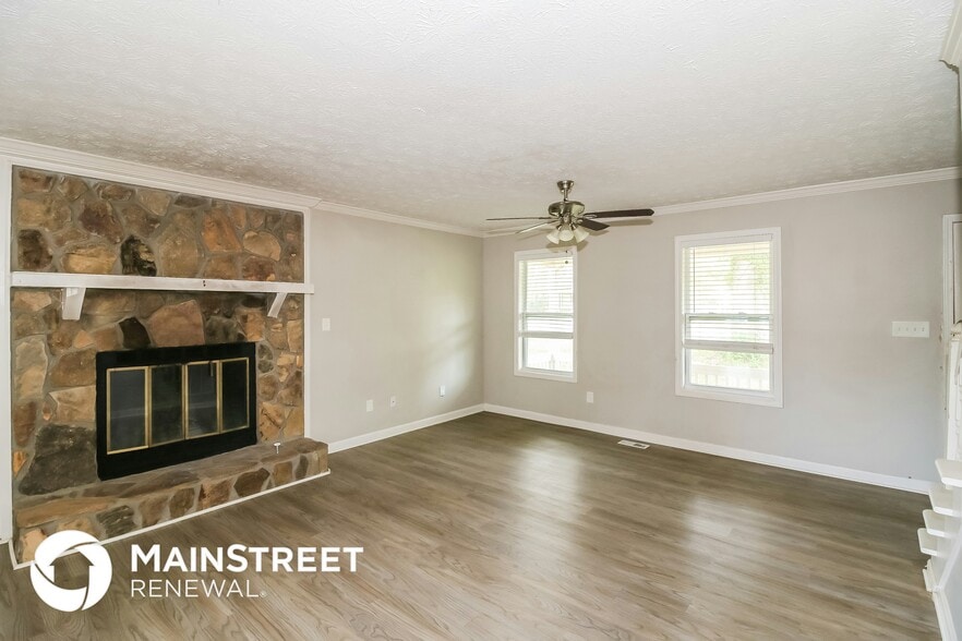 Building Photo - 115 Anna Ave