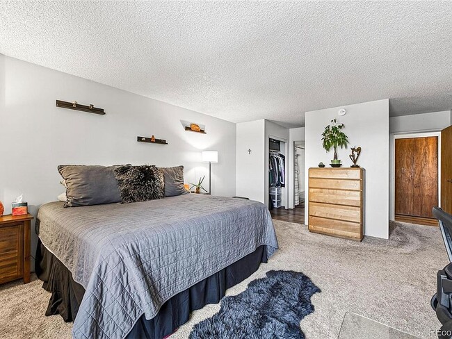 Building Photo - 7420 E Quincy Ave