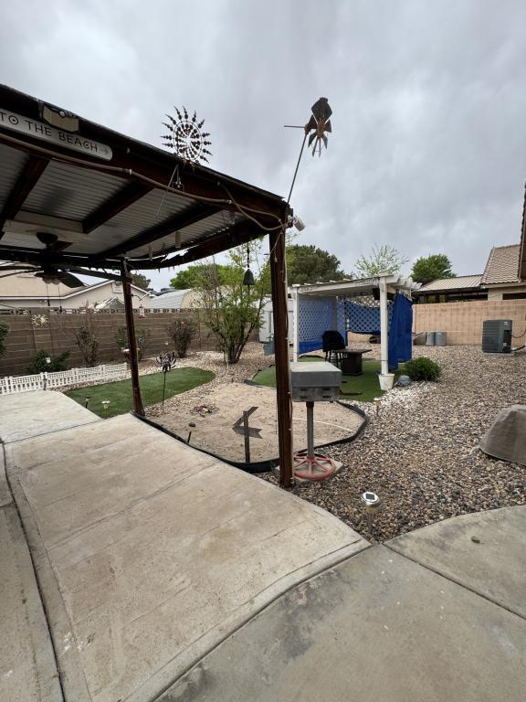 Building Photo - 3858 E Ames Ave