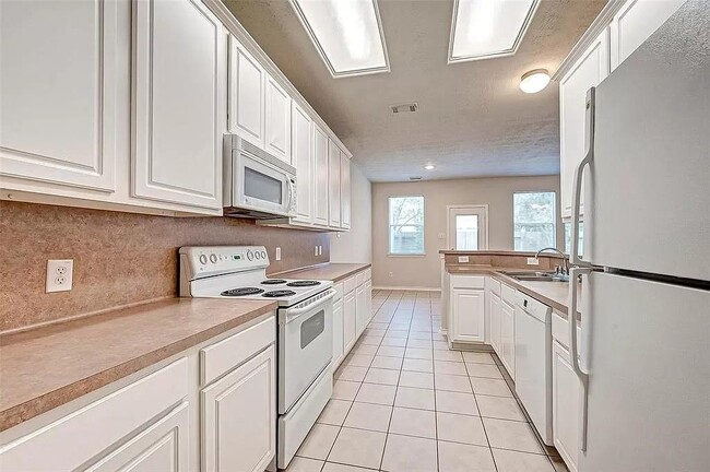 Building Photo - 25218 Boulder Bend Ln