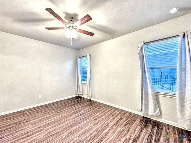 Building Photo - 152 Witchhazel Way