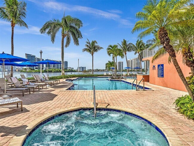 Building Photo - 3370 Hidden Bay Dr